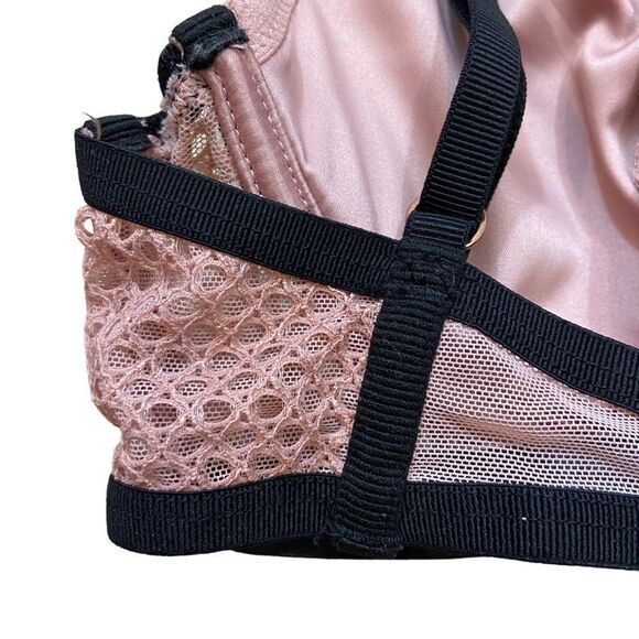 Victoria’s Secret Plunge Padded Pink and Black Push Up Bra Size 32C - Picture 9 of 14